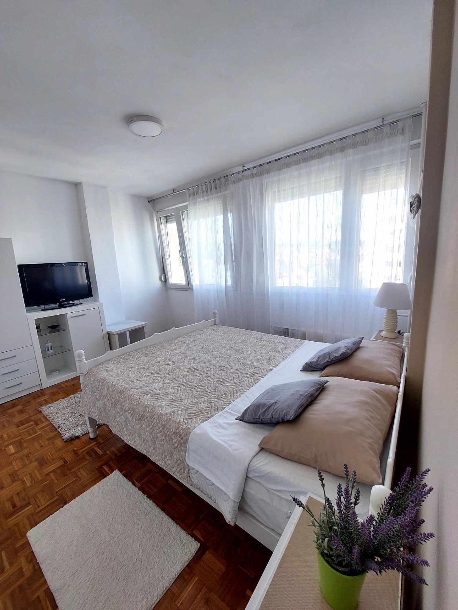 Apartman Maja Баня Лука Екстериор снимка