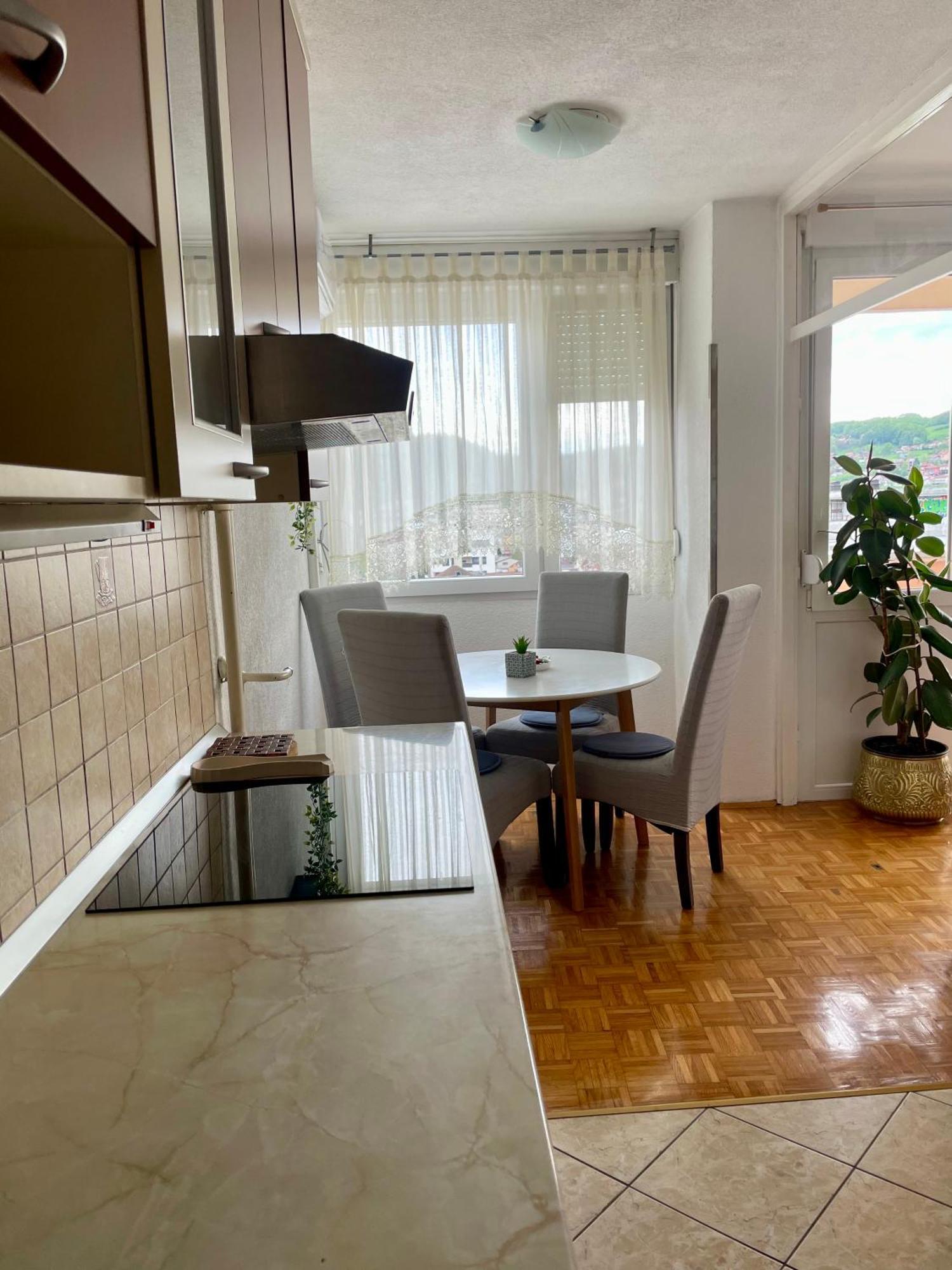 Apartman Maja Баня Лука Екстериор снимка