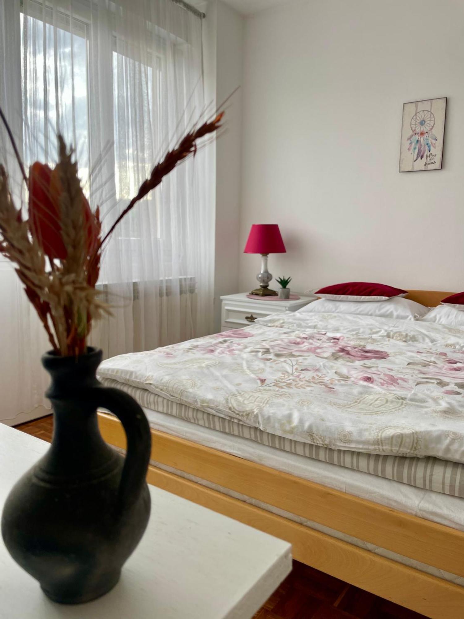 Apartman Maja Баня Лука Екстериор снимка